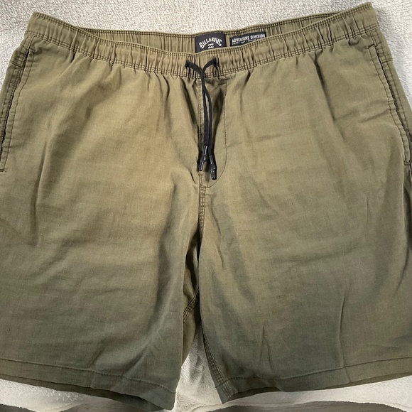 MENS Used Lot of 3 Shorts Billabong Roark Quicksilver Medium Large 34 36 - Picture 3 of 7